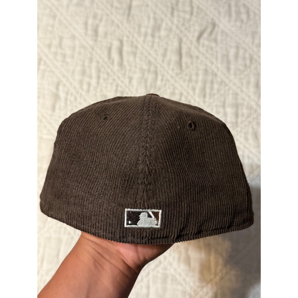 New Era Fitted Hat corduroy Brown Texas Rangers Men 7 1/4 Arlington Stadium Cap - Picture 4 of 10